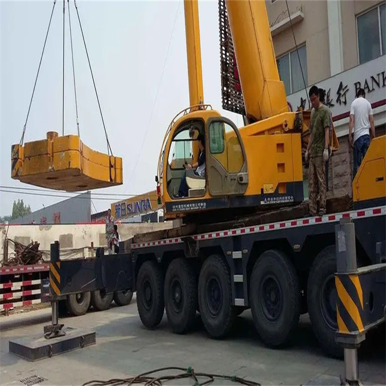 始兴当地吊车出租|机器吊装|75吨|工厂搬迁服务